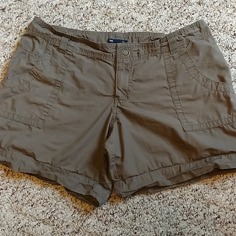 GAP shorts woman's size 10